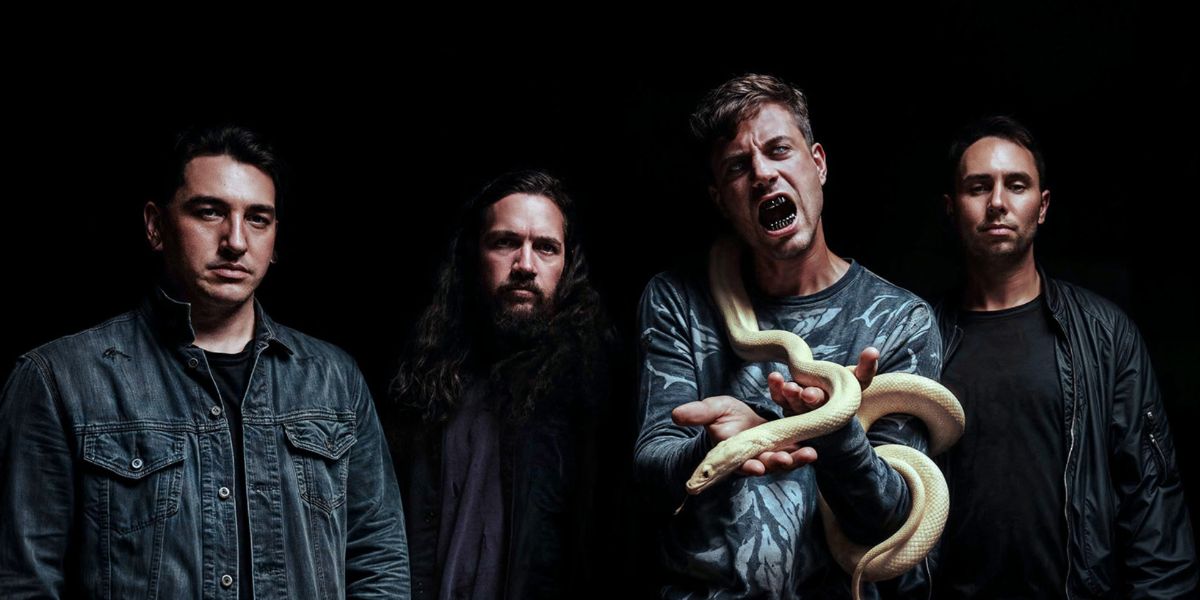 In Hearts Wake anuncia saída do baterista Caleb Burton