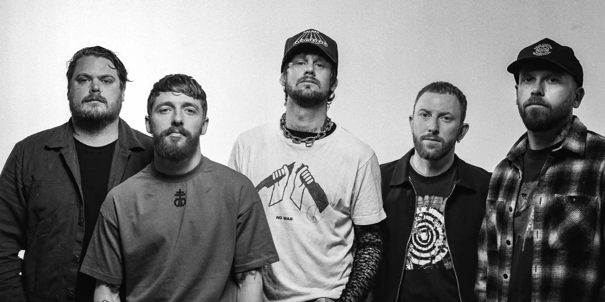 While She Sleeps explica como lançar "You Are We" sem gravadora virou um risco calculado