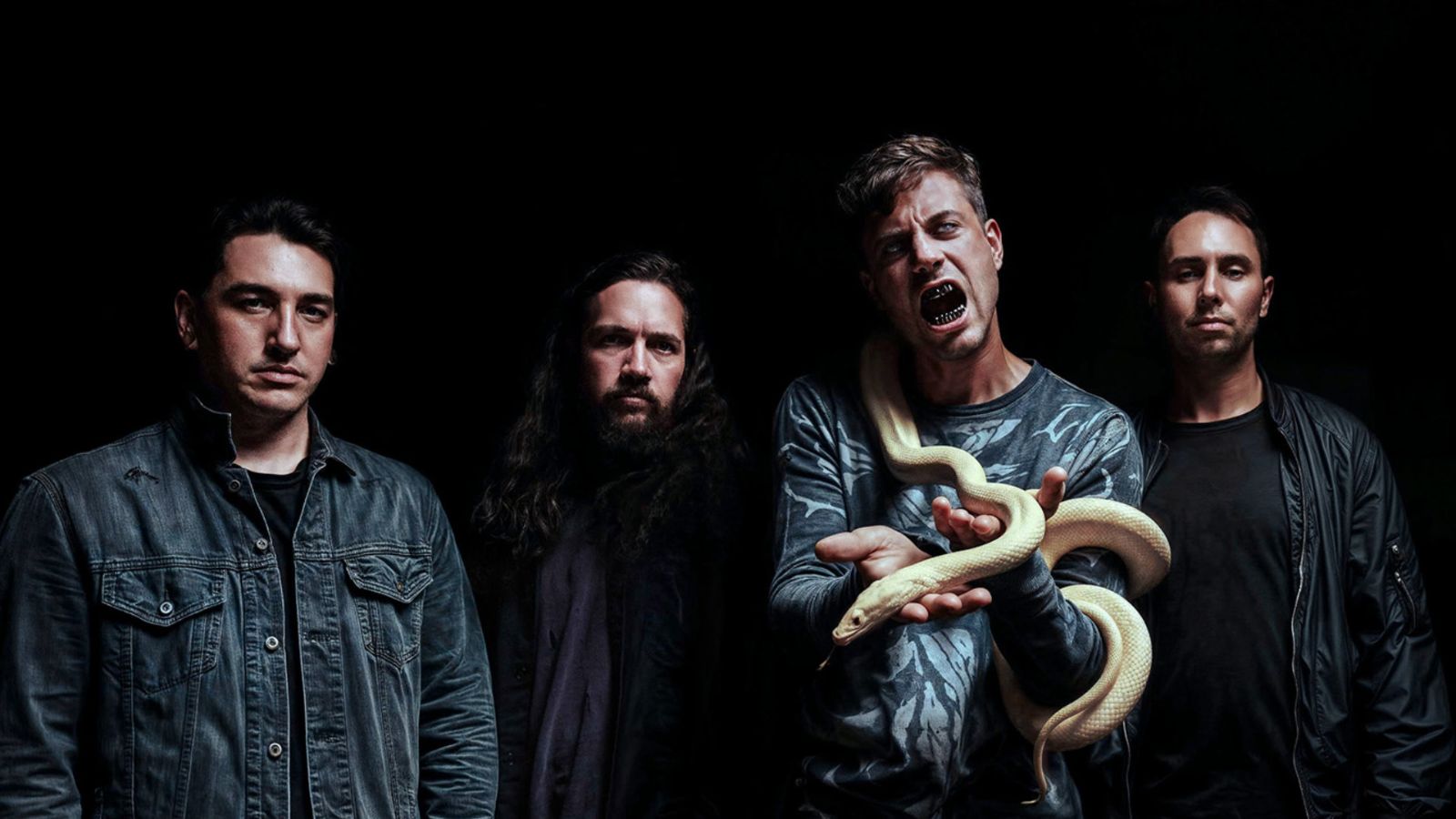In Hearts Wake anuncia saída do baterista Caleb Burton